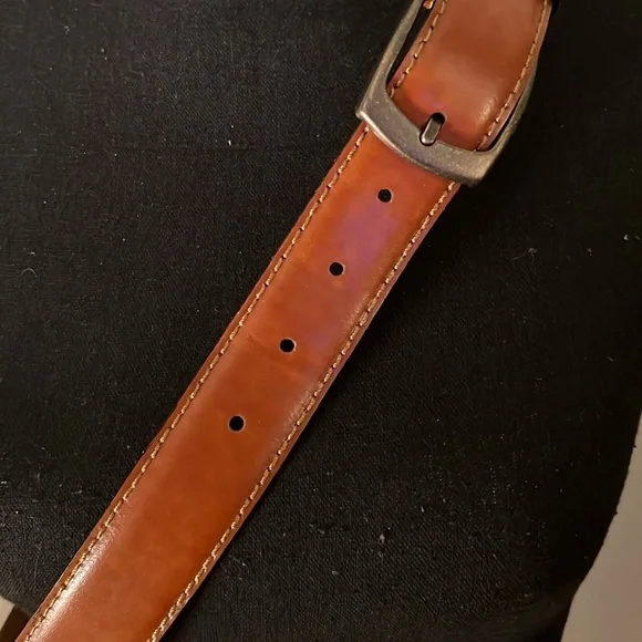 Joseph Abboud Men’s Brown Italian Leather Belt Brushed Distressed Brass Buckle - Picture 12 of 16